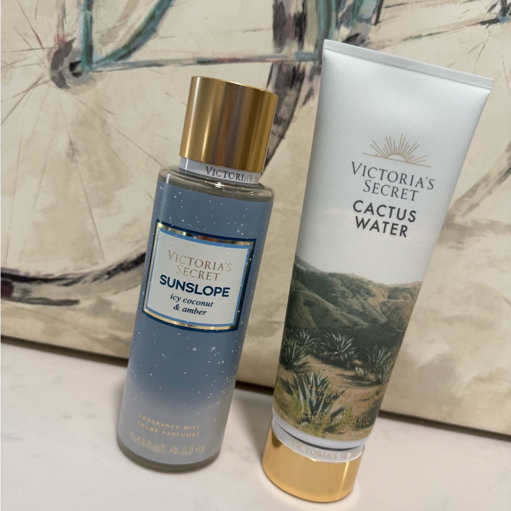 SOLD✨VICTORIA’S SECRET set 🤍 - Picture 5 of 9